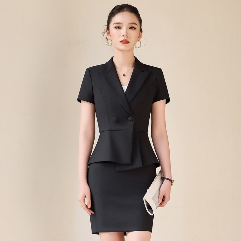 Gray short-sleeved suit for wo - огляд і ціна Women Formal Wear Store